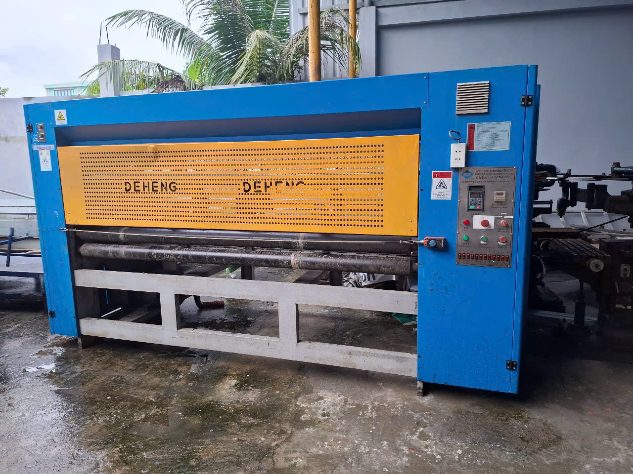 Thanh lý máy công nghiệp xí nghiệp